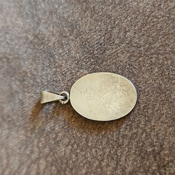 VTG Mexican Silver Crushed Turquoise Pot Leaf Oval Pendant - Picture 3 of 4